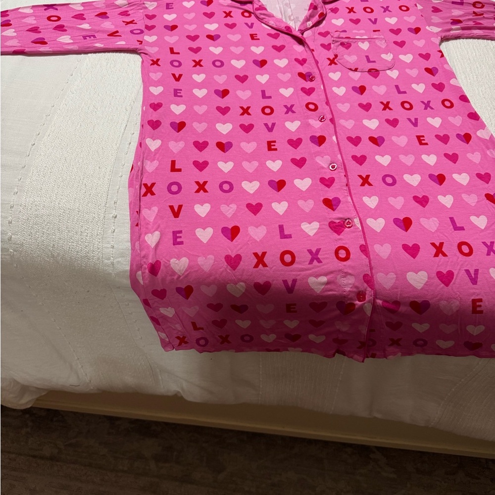 Little Sleepies Women’s XOXO Heart Sleep Shirt Pink Nightgown